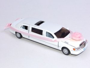 Иллюстрация 1 из 10 для Машина "Love Limousine" (7001W) | Лабиринт - игрушки. Источник: Лабиринт