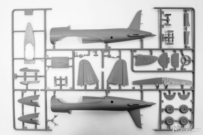 Иллюстрация 1 из 8 для Советский бомбардировщик "Су-2" (4805) | Лабиринт - игрушки. Источник: Лабиринт